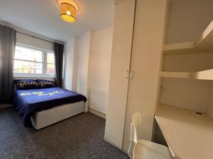 Photo 24- click for photo gallery